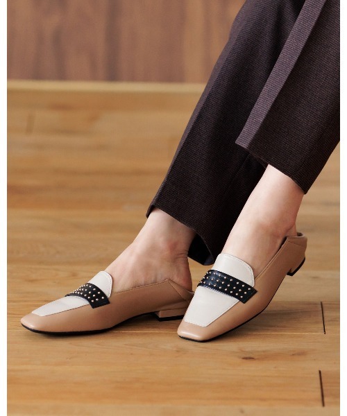 HIMIKO(ヒミコ)の「【Made in Japan】【撥水】スクエアトゥスタッズローファー/631308(ローファー・レディース・ベージュ系その他/ブルーグレー/ブラック・24.0cm/23.5cm/22.5cm/24.5cm/25.0cm/23.0cm/22.0cm)」の20枚目の写真