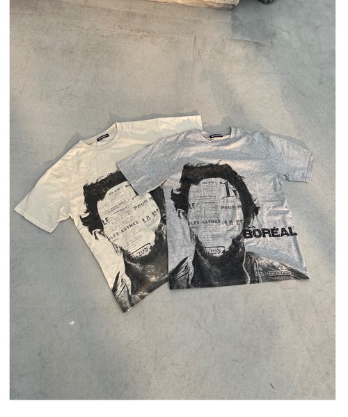 shesame(シーセム)の「ビッグプリントピグメント加工Tシャツ(Tシャツ/カットソー・レディース・ベージュ/グレー・MEDIUM/LARGE)」の17枚目の写真