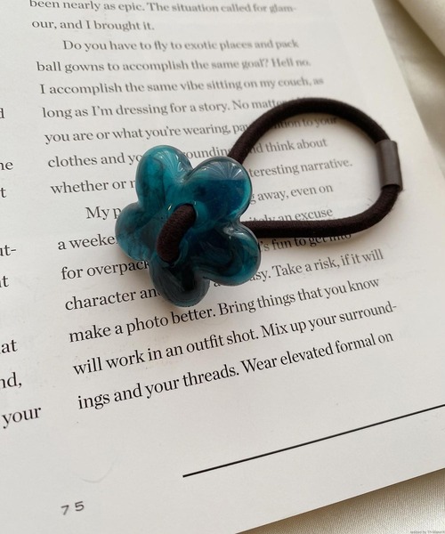 TONE SELECT GOODS(トーンセレクトグッズ)の「pur chouchou/フラワー ハート ヘアゴム P4073(ヘアゴム・レディース・アイボリー/グリーン/グレー/ブラウン/ネイビー/ピンク/ホワイト系その他/ブラウン系その他/ピンク系その他/グリーン系その他/ブルー系その他・FREE)」の14枚目の写真