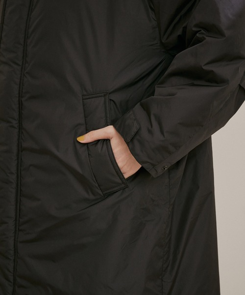 DESCENTE ALLTERRAIN（デサント　オルテライン）の「【DESCENTE ALLTERRAIN 81（デサントオルテライン）】別注撥水モンスターパーカー（その他アウター・レディース・シルバー/ブラック・FREE）」の16枚目の写真