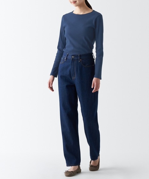 無印良品(ムジルシリョウヒン)の「ストレッチリブ編みクルーネック長袖Tシャツ(Tシャツ/カットソー・レディース・オフホワイト/ブラック/ブルー/ライトパープル/ホワイト系3/ブラック系・XL/XXL/XS/L/S/M)」の7枚目の写真