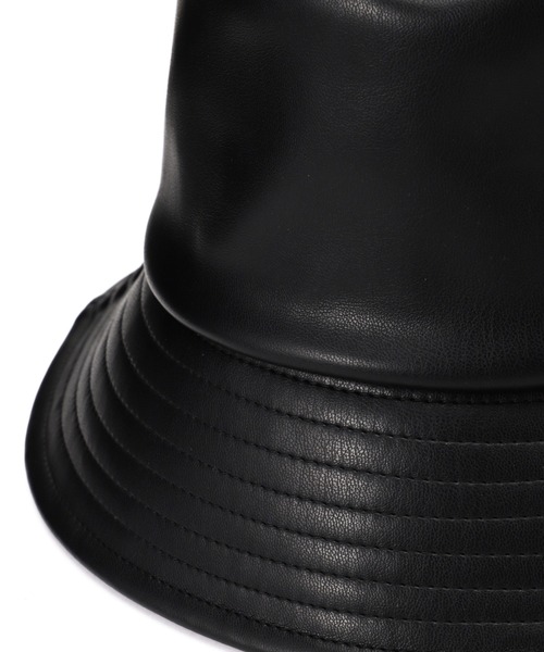 ROSE BUD（ローズバッド）の「フェイクレザーバケットハット（ハット・レディース・ホワイト/ブラック・FREE）」の5枚目の写真