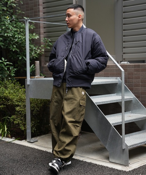 FIRST DOWN（ファーストダウン）の「FDU-REVERSIBLE DOWN MA-1 DICROS MAURI（ダウンジャケット/コート・メンズ・ネイビー・XL/L/M）」の15枚目の写真