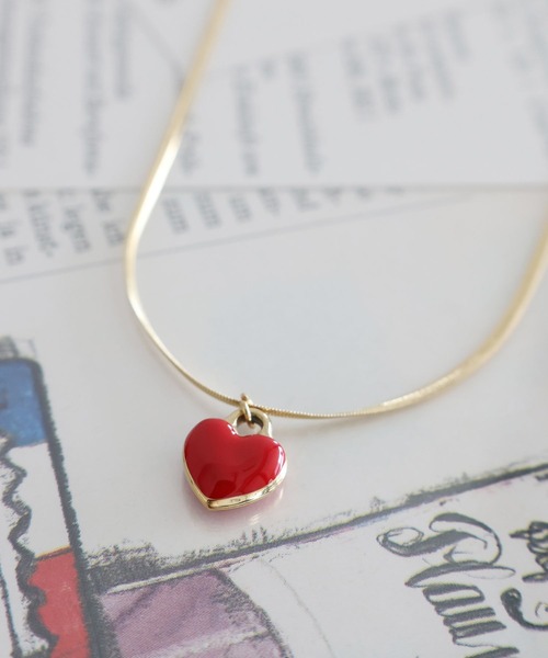 niko and...(ニコアンド)の「ステンレストップハートネックレス(ネックレス・レディース・ブラック/グレー/イエロー/レッド・0)」の4枚目の写真