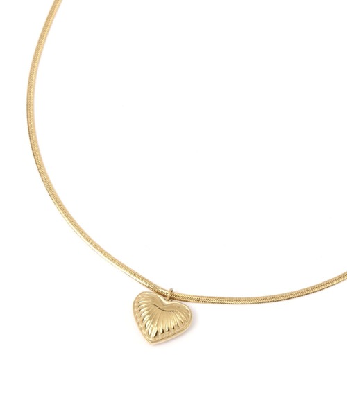 niko and...(ニコアンド)の「ステンレストップハートネックレス(ネックレス・レディース・ブラック/グレー/イエロー/レッド・0)」の6枚目の写真