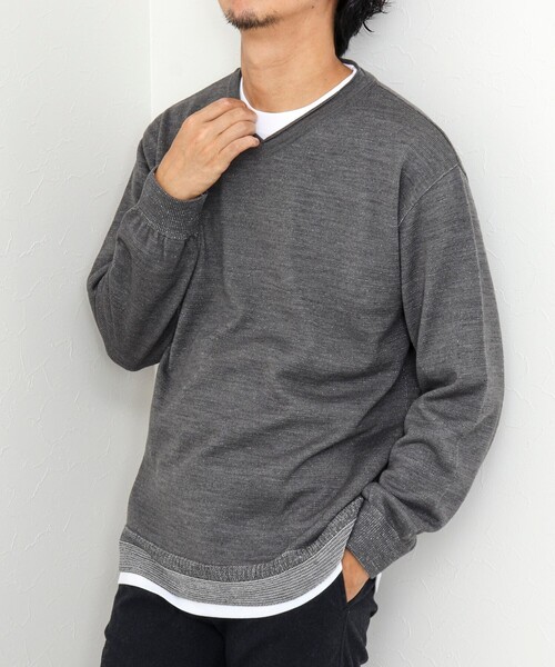 NOLLEY'S goodman（ノーリーズグッドマン）の「ロンT付き プレーティング レイヤード Vネックニット（ニット/セーター・メンズ・ネイビー/グレー/イエロー/チャコールグレー・M/L/XL）」の2枚目の写真