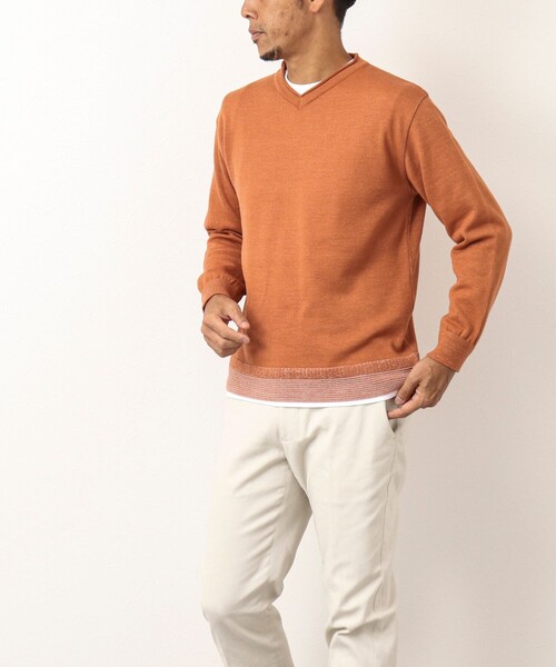 NOLLEY'S goodman（ノーリーズグッドマン）の「ロンT付き プレーティング レイヤード Vネックニット（ニット/セーター・メンズ・ネイビー/グレー/イエロー/チャコールグレー・M/L/XL）」の9枚目の写真