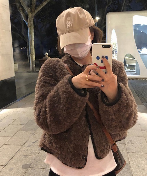 プードルファー配色パイピングコート