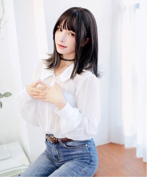Port(ポート)の「【 フルウィッグ 】 インナーカラー ミージョ / ミディアムストレート / シースルーバング(ウィッグ・レディース・ブラック×ピンク/ブラック×ブルー/グレー×ピンク/ブラック×ゴールド/ブラック×グレー・FREE)」の22枚目の写真