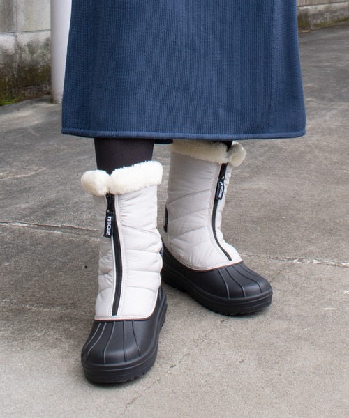 moz（モズ）の「moz(モズ) 裏ボア防水・防滑(スパイク付き)センタージップブーツ（ブーツ・レディース・グレイッシュベージュ/ブラック/ベージュ・26.0cm/24.0cm/25.0cm/23.0cm）」の3枚目の写真