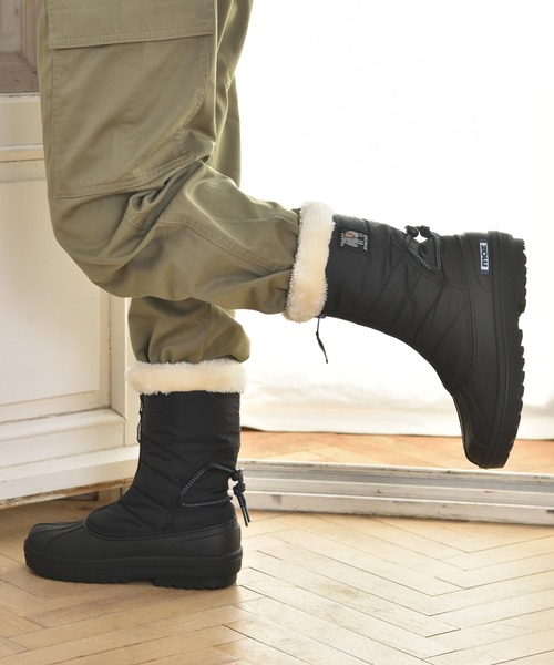 moz（モズ）の「moz(モズ) 裏ボア防水・防滑(スパイク付き)センタージップブーツ（ブーツ・レディース・グレイッシュベージュ/ブラック/ベージュ・26.0cm/24.0cm/25.0cm/23.0cm）」の10枚目の写真