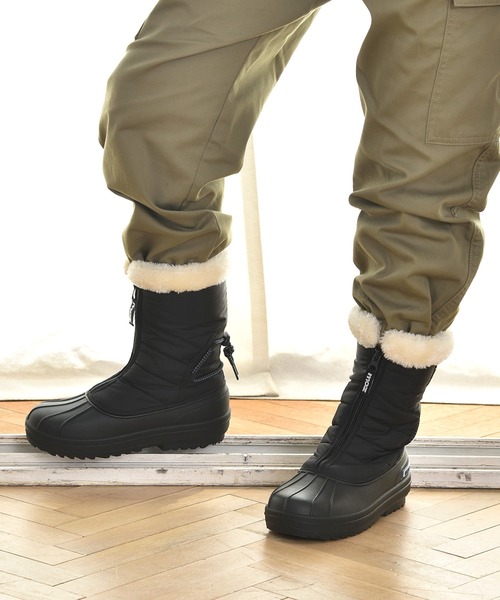 moz（モズ）の「moz(モズ) 裏ボア防水・防滑(スパイク付き)センタージップブーツ（ブーツ・レディース・グレイッシュベージュ/ブラック/ベージュ・26.0cm/24.0cm/25.0cm/23.0cm）」の11枚目の写真