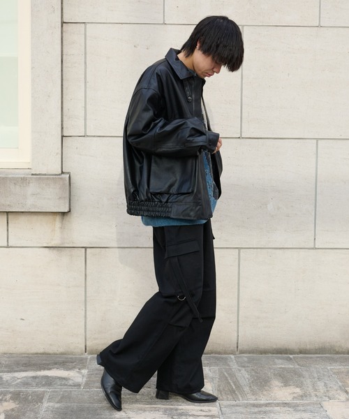 COLONY 2139（コロニートゥーワンスリーナイン）の「ヘビーツイルストレッチパラシュートパンツ（カーゴパンツ・メンズ・カーキ/ブラック・MEDIUM/LARGE）」の16枚目の写真