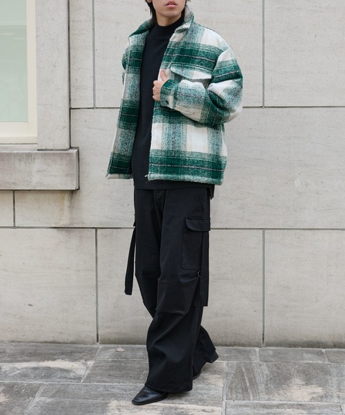 COLONY 2139（コロニートゥーワンスリーナイン）の「ヘビーツイルストレッチパラシュートパンツ（カーゴパンツ・メンズ・カーキ/ブラック・MEDIUM/LARGE）」の17枚目の写真