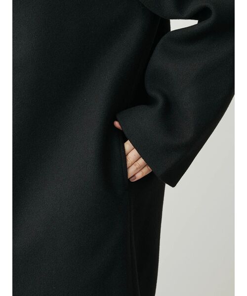 Green　Parks（グリーンパークス）の「洗えるVネックミディ丈コート（その他アウター・レディース・ライトグレー/ライトベージュ/サックスブルー/ブラック・FREE）」の11枚目の写真