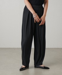 Lui's | コクーンパンツ(スラックス)