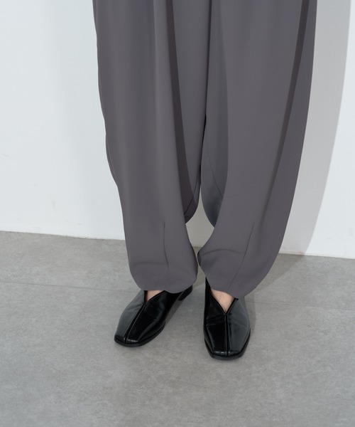 Lui's（ルイス）の「コクーンパンツ（スラックス・レディース・オフホワイト/グレー/ブラック・FREE）」の18枚目の写真