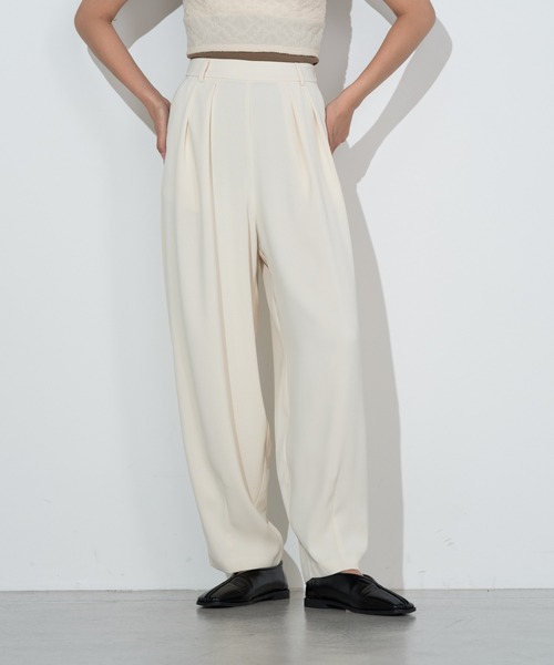 Lui's（ルイス）の「コクーンパンツ（スラックス・レディース・オフホワイト/グレー/ブラック・FREE）」の10枚目の写真