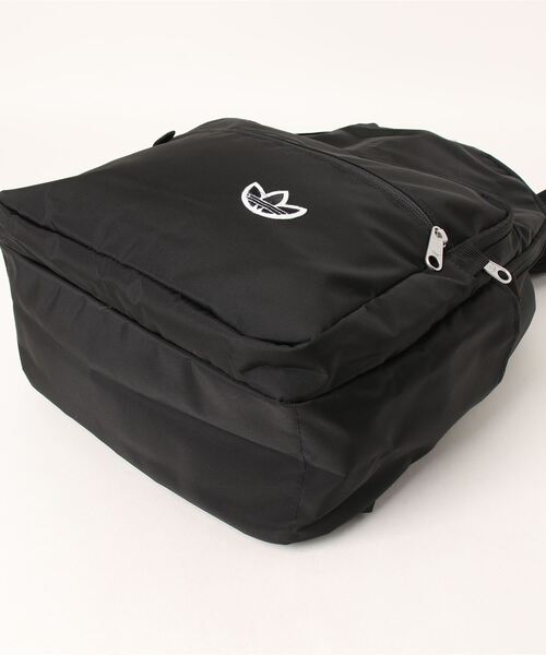 adidas Originals(アディダスオリジナルス)の「【adidas Originals/アディダス オリジナルス】 HERI PE BP バックパック(バックパック/リュック・レディース・ブラック・フリー)」の3枚目の写真