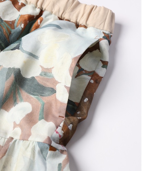 mudoca（ムドカ）の「【彼の憂い】プリントティアードスカート（スカート・レディース・ネイビー/テラコッタ・FREE）」の10枚目の写真