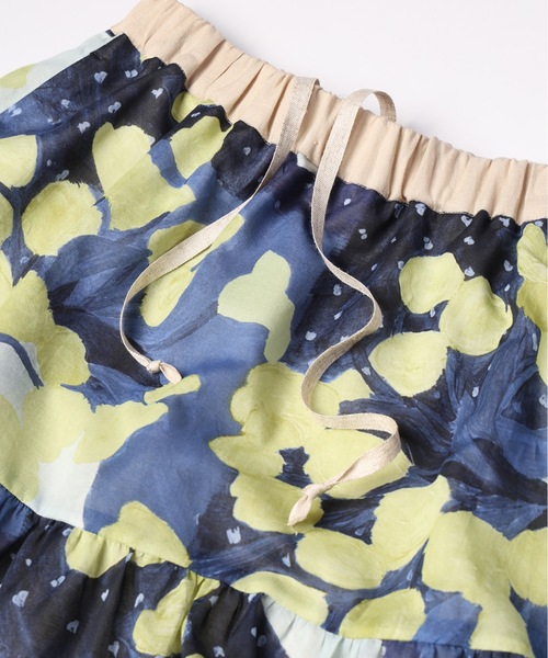 mudoca（ムドカ）の「【彼の憂い】プリントティアードスカート（スカート・レディース・ネイビー/テラコッタ・FREE）」の6枚目の写真