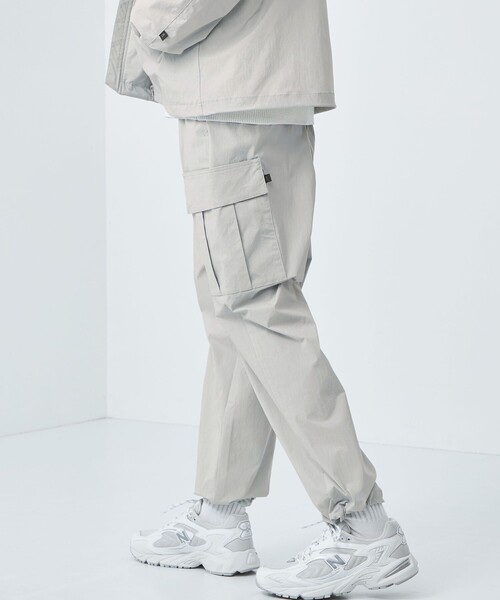 DAIWA（ダイワ）の「【別注】＜DAIWA＞GLR カーゴ パンツ -撥水-（カーゴパンツ・メンズ・ライトグレー/ブラック・M/L/XL）」の8枚目の写真