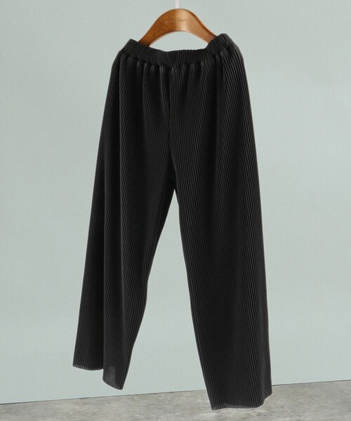 BRANSHES(ブランシェス)の「プリーツパンツ(その他パンツ・キッズ・ブラック/グリーン・130/140/90/120/110/150/100)」の2枚目の写真