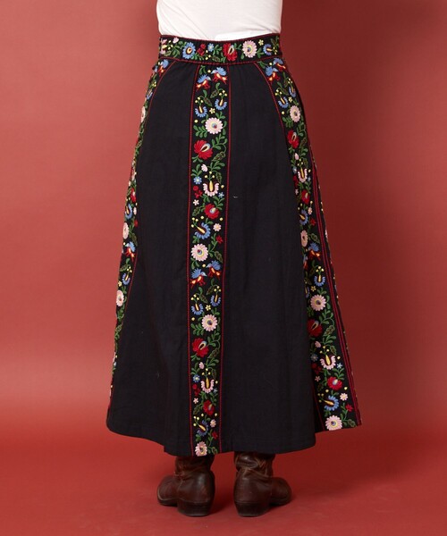 ❀⊱╮ღ fée⋆‧*̑⁺⋆ڿڰۣ 様　Freada フリーダ　花柄　ロングスカート ❀⊱╮ღ fée⋆‧*̑⁺⋆ڿڰۣ 様 Freada フリーダ 花