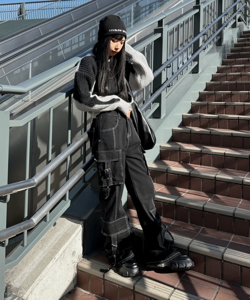 LVEU.（ラブユ.）の「【LVEU.】ステッチデザインデニムカーゴパンツ / ボトムス デニム パンツ ワイド ルーズ ブラック ステッチ ベルト カーゴ ワーク（カーゴパンツ・レディース・ブラック・FREE）」の14枚目の写真