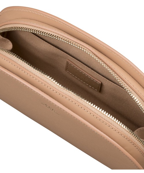 A.P.C.（アーペーセー）の「CLUTCH DEMI-LUNE  24P（クラッチバッグ・レディース・ベージュ系その他・ONESIZE）」の8枚目の写真
