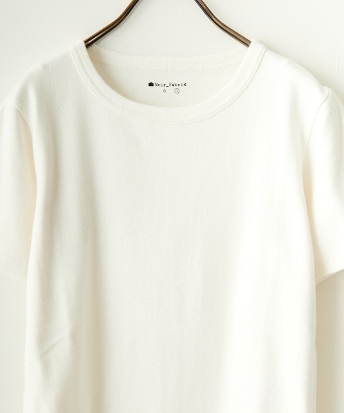 NOIR FABRIK（ヌワールファブリック）の「[NOIR FABRIK/ヌワールファブリック] コットンフライス 5分袖クルーネックTシャツ（Tシャツ/カットソー・レディース・オフホワイト/サックスブルー/スミクロ/ネイビー・0/1）」の6枚目の写真