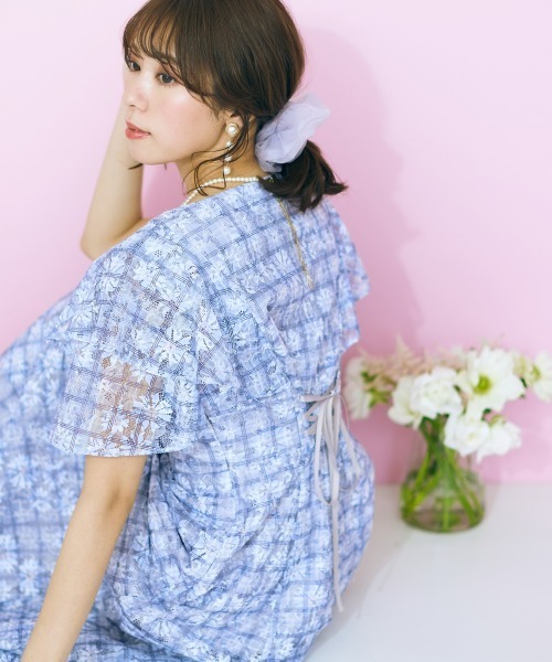 marun（マルン）の「＜大きいサイズ＞ チェック×花柄レースデザインワンピース marun（ワンピース・レディース・ラベンダー/ブルーグリーン/ミント・LL/3L/4L/5L/L）」の17枚目の写真