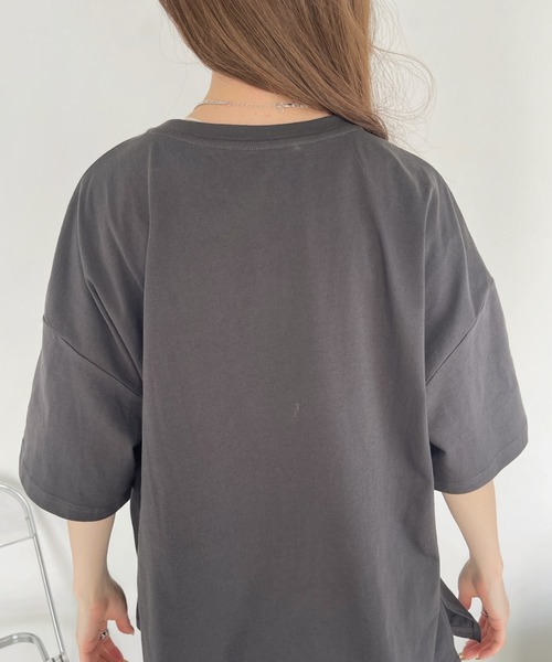 Ada.（エイダ）の「絵画プリント ビッグTシャツ（Tシャツ/カットソー・レディース・ブラック/オフホワイト/ブルー・FREE）」の8枚目の写真