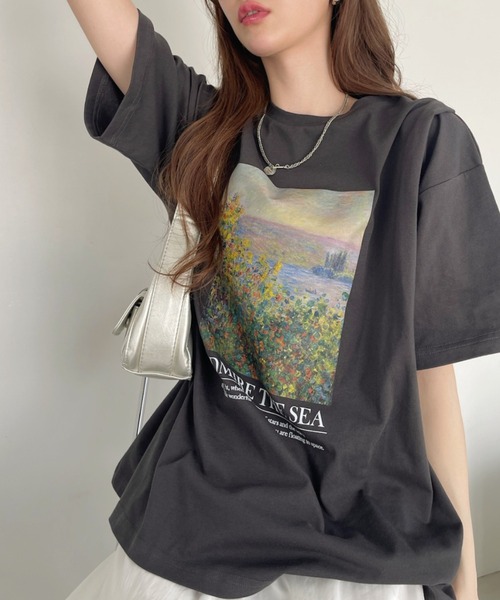 Ada.（エイダ）の「絵画プリント ビッグTシャツ（Tシャツ/カットソー・レディース・ブラック/オフホワイト/ブルー・FREE）」の22枚目の写真