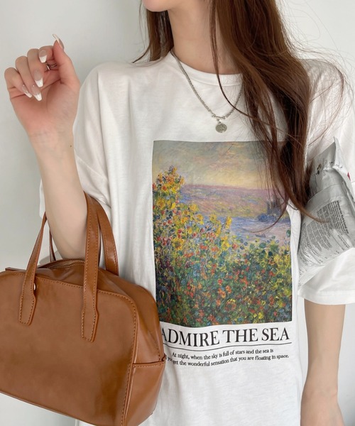 Ada.（エイダ）の「絵画プリント ビッグTシャツ（Tシャツ/カットソー・レディース・ブラック/オフホワイト/ブルー・FREE）」の5枚目の写真