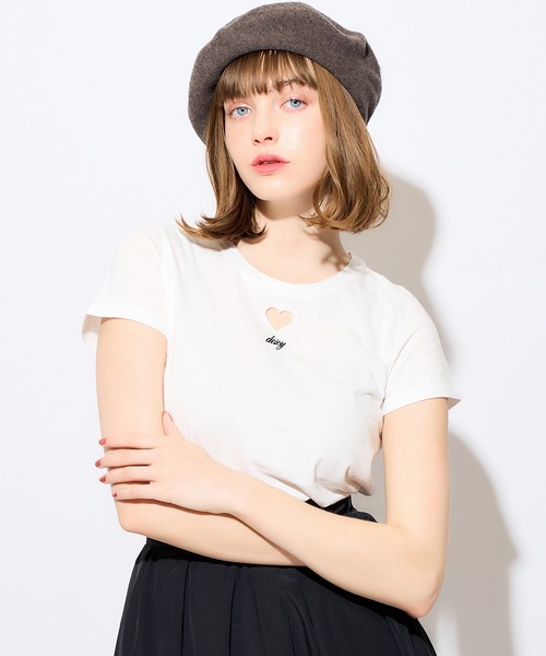 DEICY(デイシー)の「ハートカットアウトTシャツ(Tシャツ/カットソー・レディース・ピンク/ベージュ/オフホワイト・FREE)」の20枚目の写真