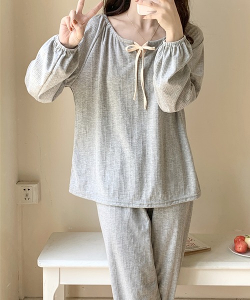 セール】2点セットルームウェア リボン付きトップス＆パンツ