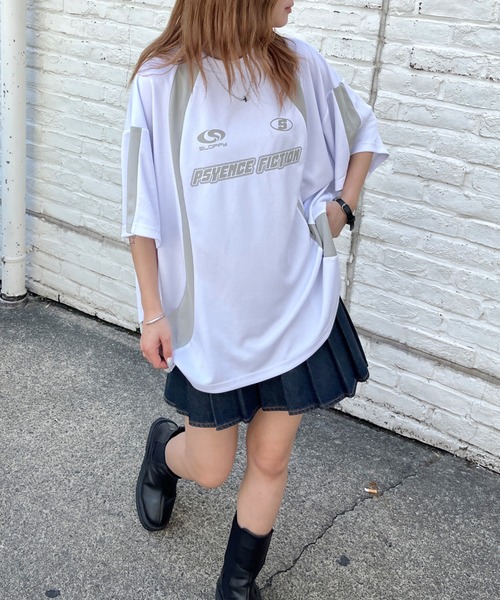 WHO'S WHO gallery(フーズフーギャラリー)の「【SLOPPY/スロッピー】ユニフォームトップス(Tシャツ/カットソー・レディース・ブラック/ネイビー/オフホワイト・FREE)」の2枚目の写真