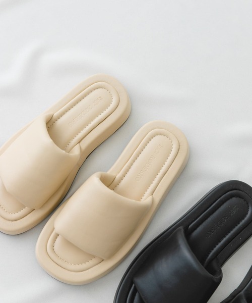 RODE SKO（ロデスコ）の「プラットフォームパフサンダル（サンダル・レディース・アイボリー/ブラック・38/37）」の15枚目の写真