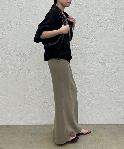 LOUNGEDRESS（ラウンジドレス）の「スタンドカラーシアー