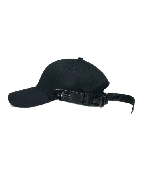Chikashitsu +（チカシツプラス）の「ストリートファッション Chikashitsu + チカシツプラス side belt design cap サイドベルト デザインキャップ ボールキャップ 帽子 テック系ファッション 韓国ファッション 韓国ストリート（キャップ・メンズ・ブラック・ONE SIZE）」の16枚目の写真