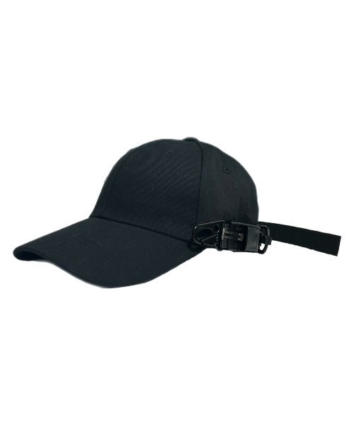 Chikashitsu +（チカシツプラス）の「ストリートファッション Chikashitsu + チカシツプラス side belt design cap サイドベルト デザインキャップ ボールキャップ 帽子 テック系ファッション 韓国ファッション 韓国ストリート（キャップ・メンズ・ブラック・ONE SIZE）」の13枚目の写真
