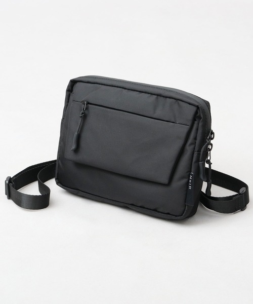 NoiR/ノアール(ノアール)の「撥水加工 2WAY ショルダーバッグ ポーチ Switch shoulder(スイッチショルダー) N24002(ショルダーバッグ・メンズ・ブラック系その他/ブラック・FREE)」の3枚目の写真