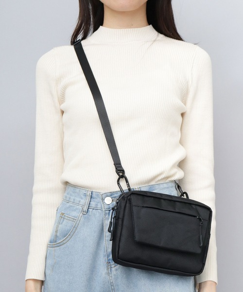 NoiR/ノアール(ノアール)の「撥水加工 2WAY ショルダーバッグ ポーチ Switch shoulder(スイッチショルダー) N24002(ショルダーバッグ・メンズ・ブラック系その他/ブラック・FREE)」の8枚目の写真
