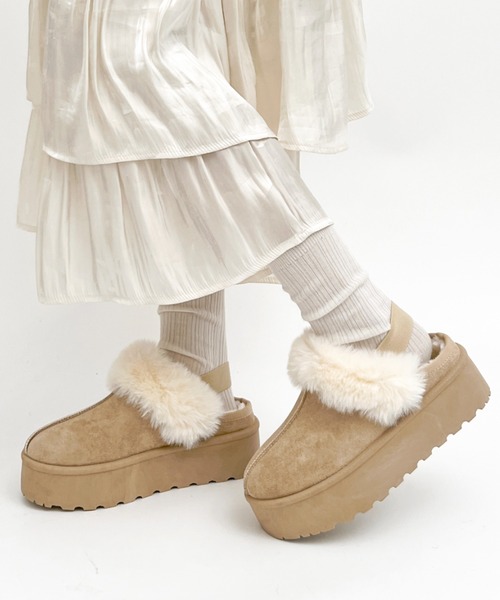 セール】【新色追加】軽量厚底 かかとバンド付 ボア ムートンサンダル