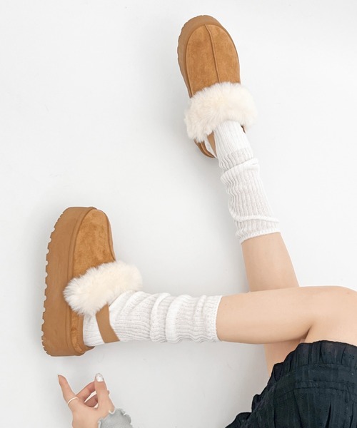 Shoes in Closet（シューズインクローゼット）の「【新色追加】軽量厚底 かかとバンド付 ボア ムートンサンダル 6824（スリッポン・レディース・ブラック/ブラウン系その他/ライトベージュ/キャメル・LL/S/M/L）」の12枚目の写真