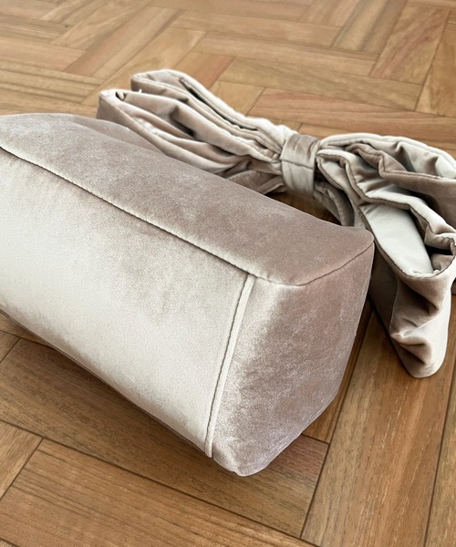 DEICY(デイシー)の「リボンハンドバッグ(ハンドバッグ・レディース・アイボリー/グレー・FREE)」の4枚目の写真