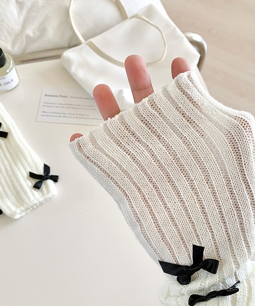 Revo.（レボ）の「ミニリボン付き レッグカバー レッグウォーマー Y2K