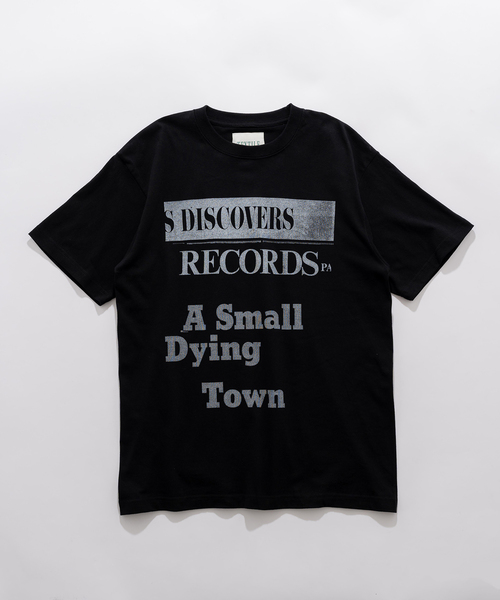 EDIFICE（エディフィス）の「TEXTILE PAINT (テキスタイルペイント)  クルーネック Tシャツ（Tシャツ/カットソー・メンズ・ホワイト×ホワイト/ブラック×ブラック/ホワイト系その他/ブラック系その他/ブラックミックス/ブラック/ホワイト/ライトホワイト・LARGE/X-LARGE/MEDIUM）」の7枚目の写真