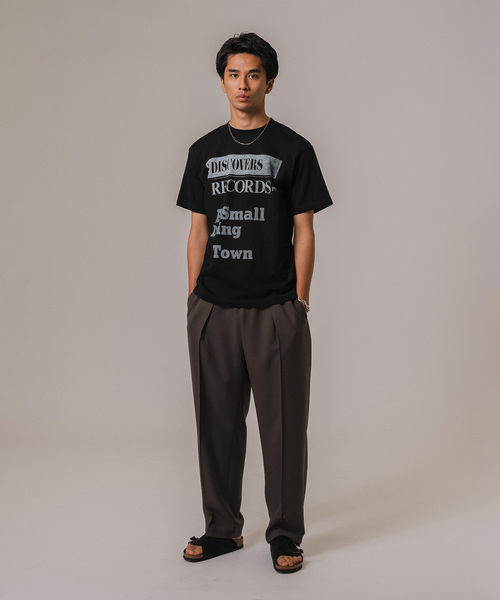 EDIFICE（エディフィス）の「TEXTILE PAINT (テキスタイルペイント)  クルーネック Tシャツ（Tシャツ/カットソー・メンズ・ホワイト×ホワイト/ブラック×ブラック/ホワイト系その他/ブラック系その他/ブラックミックス/ブラック/ホワイト/ライトホワイト・LARGE/X-LARGE/MEDIUM）」の10枚目の写真